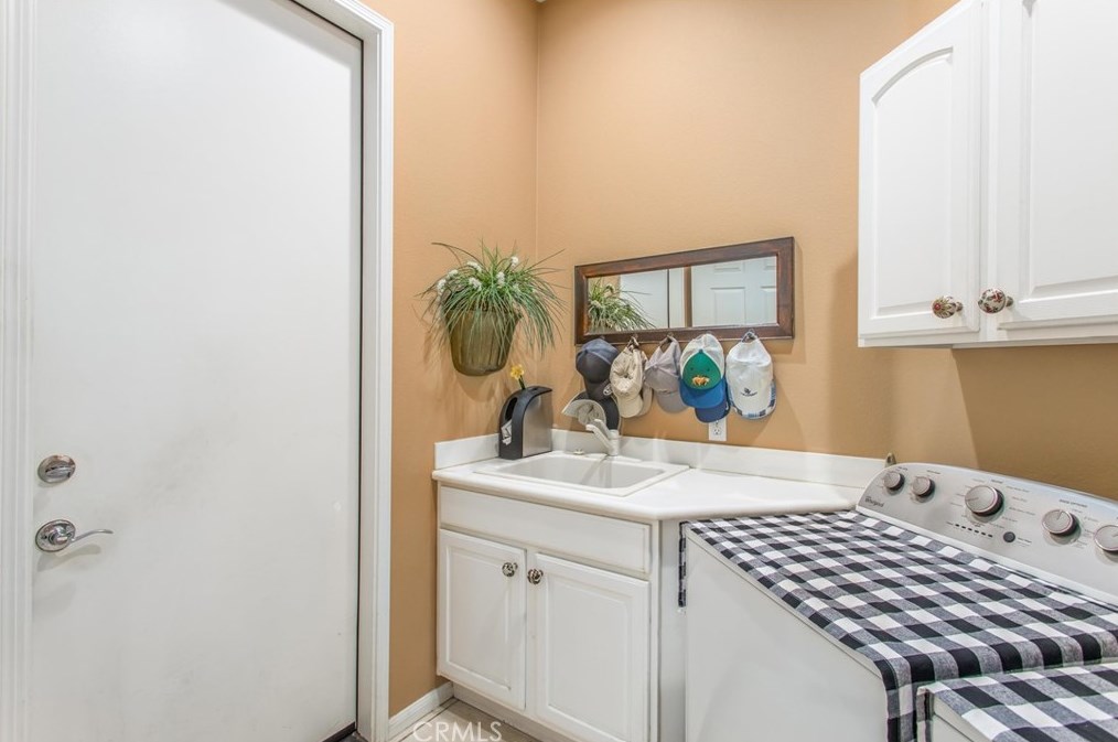 6253 Ponte Verde Cir, Banning CA  92220-7532 exterior