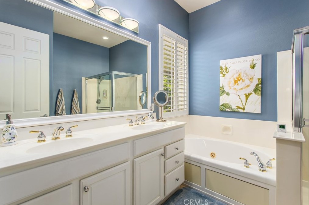 6253 Ponte Verde Cir, Banning CA  92220-7532 exterior