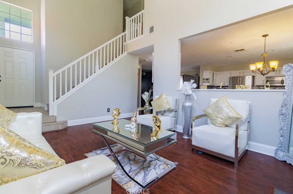 15481 Tobarra Rd, Fontana CA  92337-9059 exterior