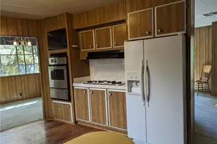 391 Montclair Dr, Big Bear City, CA 92314 - Photo 9