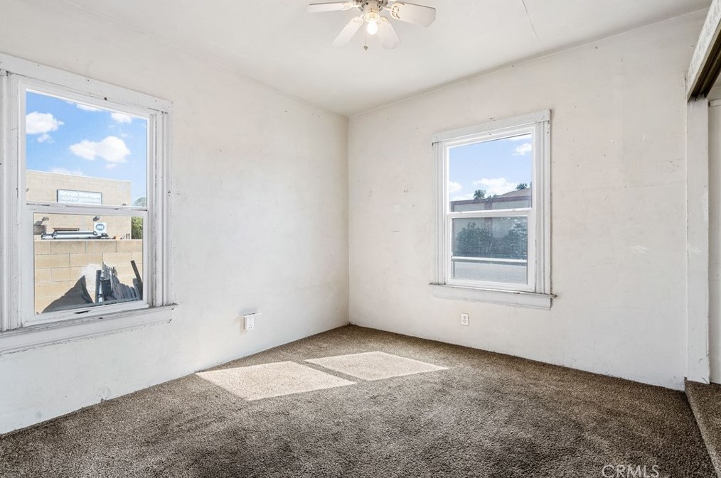 217 Stuart Ave, Redlands CA  92374-3367 exterior