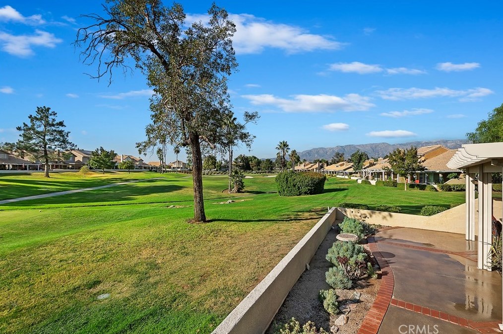 5663 Trevino Way, Banning CA  92220-6438 exterior