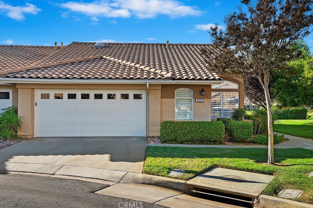 5663 Trevino Way, Banning CA  92220-6438 exterior