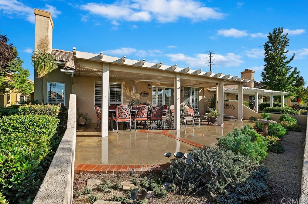 5663 Trevino Way, Banning CA  92220-6438 exterior