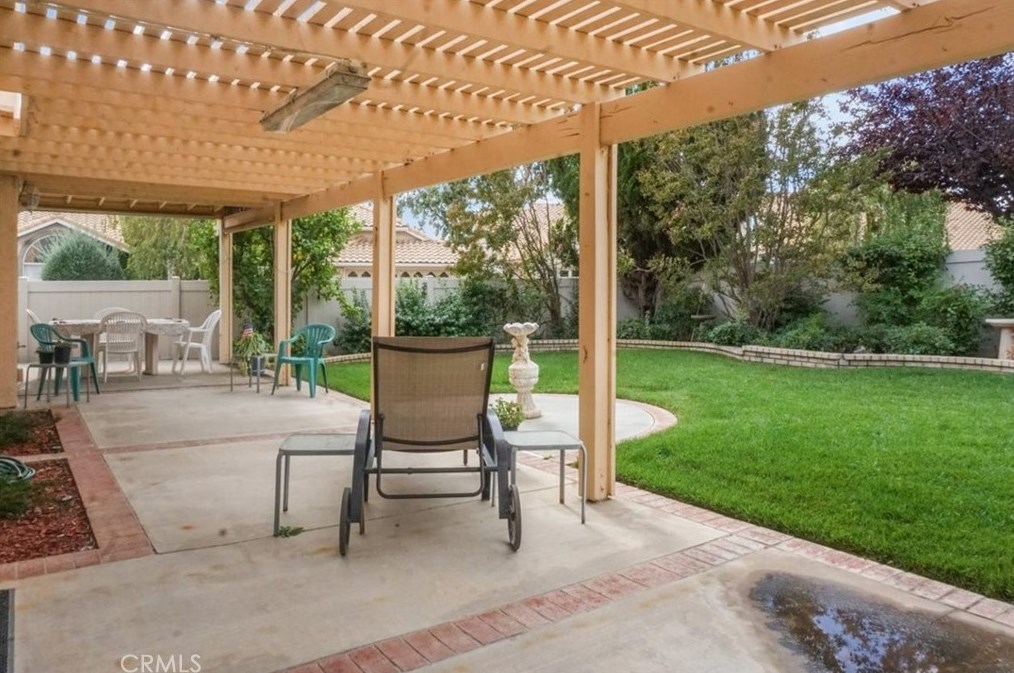 5160 Plain Field Dr, Banning CA  92220-5213 exterior