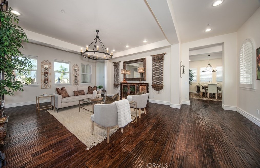 1739 6th Ave, Redlands CA  92374-6475 exterior