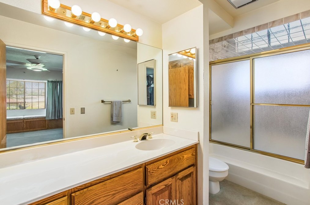 10410 Live Oak Ave, Beaumont CA  92223-4414 exterior