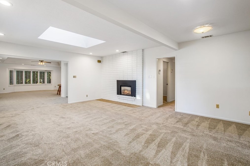 10410 Live Oak Ave, Beaumont CA  92223-4414 exterior