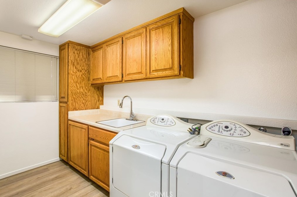 10410 Live Oak Ave, Beaumont CA  92223-4414 exterior