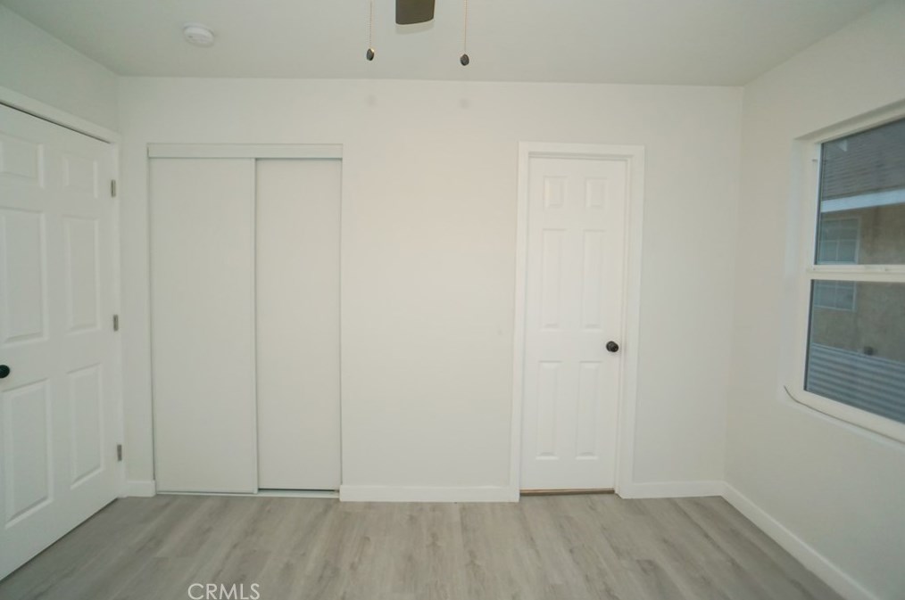 235 60 St, Los Angeles CA  90001-1120 exterior