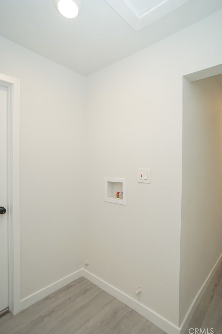 235 60 St, Los Angeles CA  90001-1120 exterior