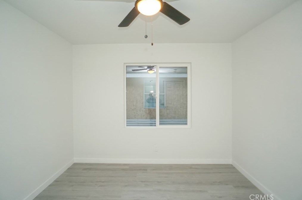 235 60 St, Los Angeles CA  90001-1120 exterior