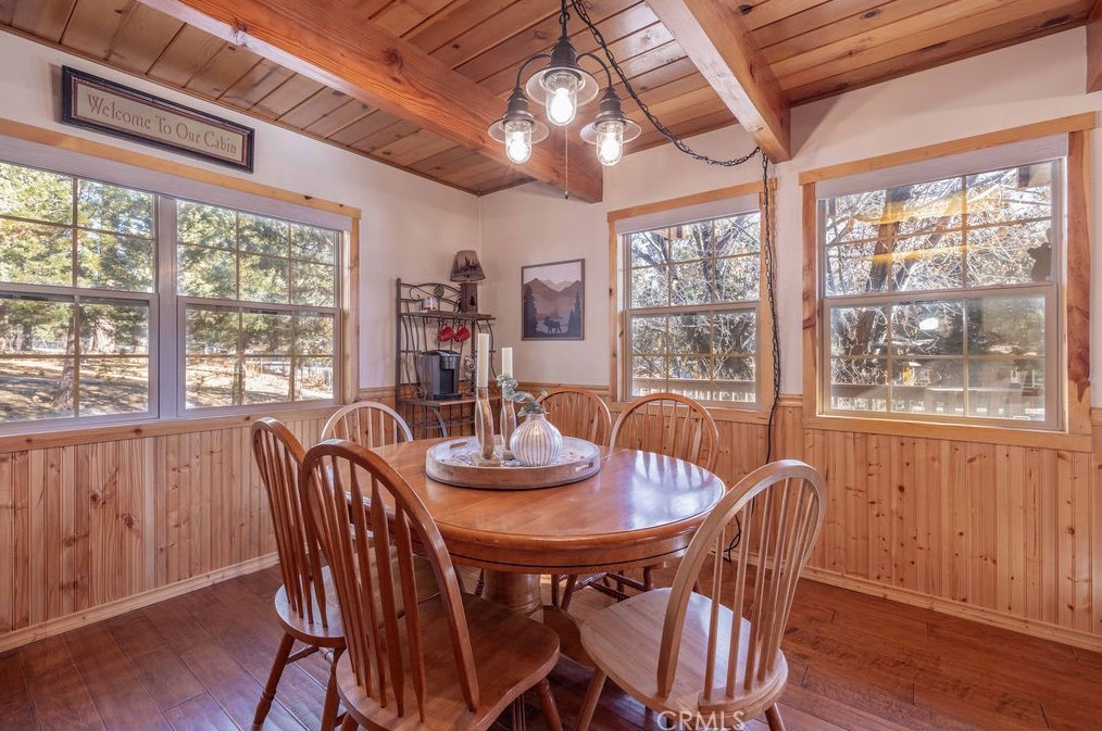 333 Brewer Way, Big Bear City CA  92314-9272 exterior