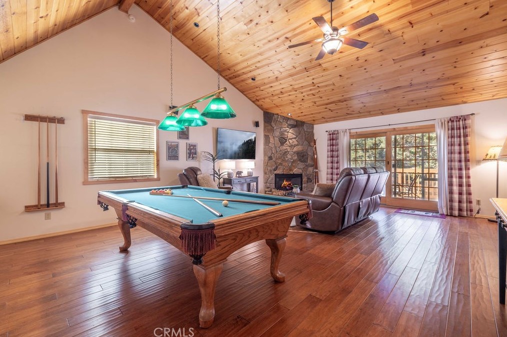 333 Brewer Way, Big Bear City CA  92314-9272 exterior