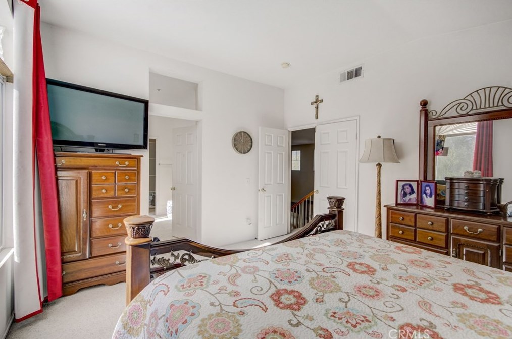 14735 Saddlepeak Dr, Fontana CA  92336-0197 exterior