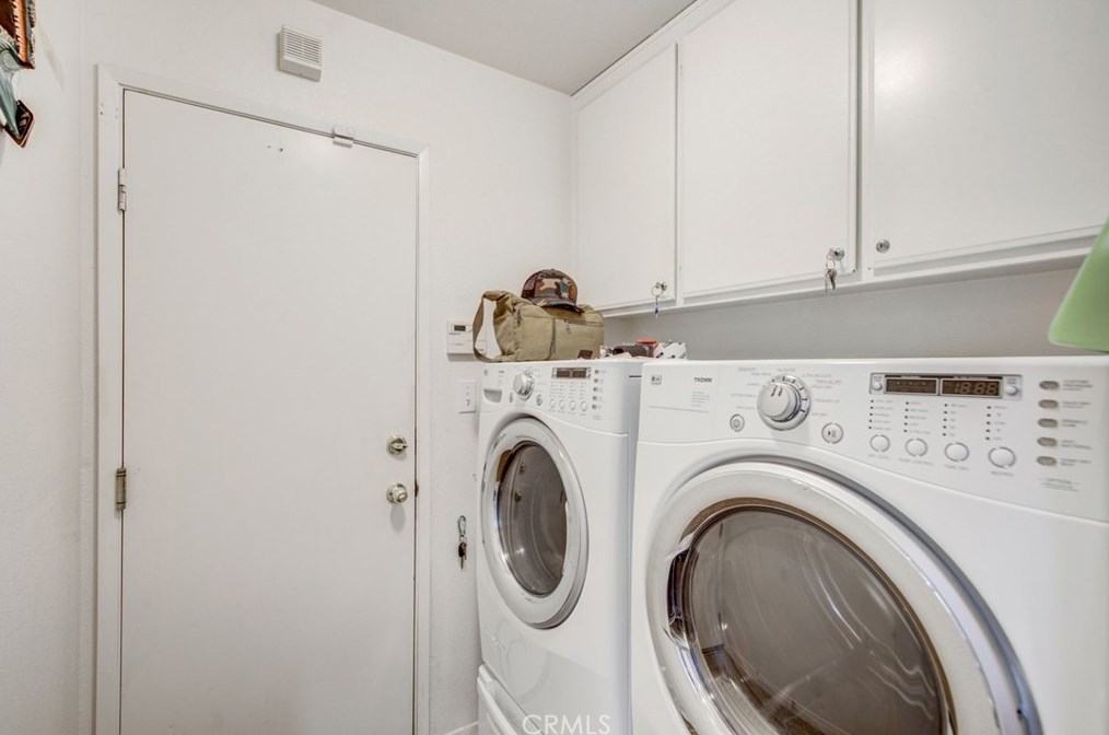 14735 Saddlepeak Dr, Fontana CA  92336-0197 exterior