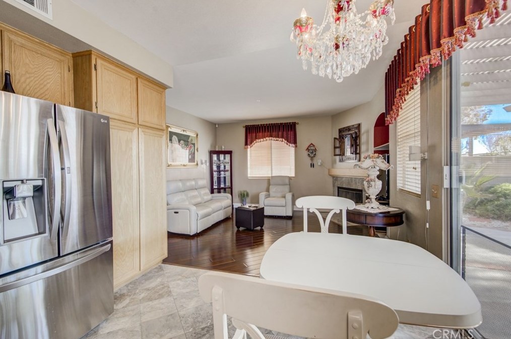 14735 Saddlepeak Dr, Fontana CA  92336-0197 exterior