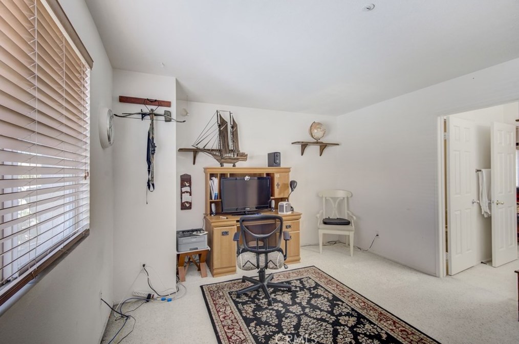 14735 Saddlepeak Dr, Fontana CA  92336-0197 exterior