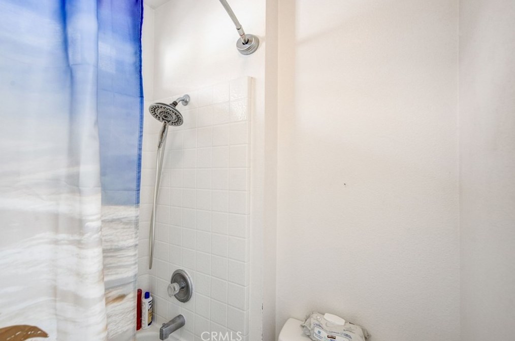 14735 Saddlepeak Dr, Fontana CA  92336-0197 exterior