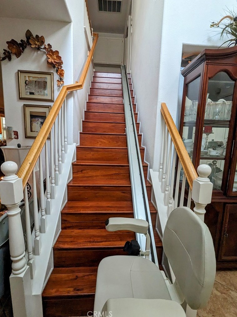 13466 Glorybower St, Moreno Valley CA  92553-6982 exterior