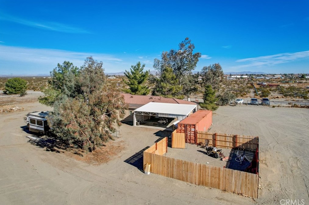 13928 Valle Vista Rd, Phelan CA  92371 exterior