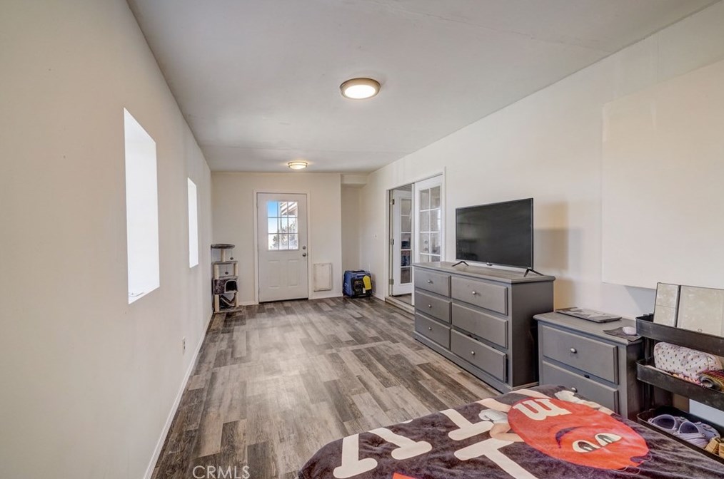 13928 Valle Vista Rd, Phelan CA  92371 exterior