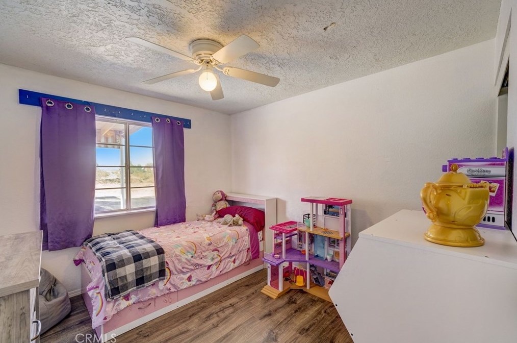 13928 Valle Vista Rd, Phelan CA  92371 exterior