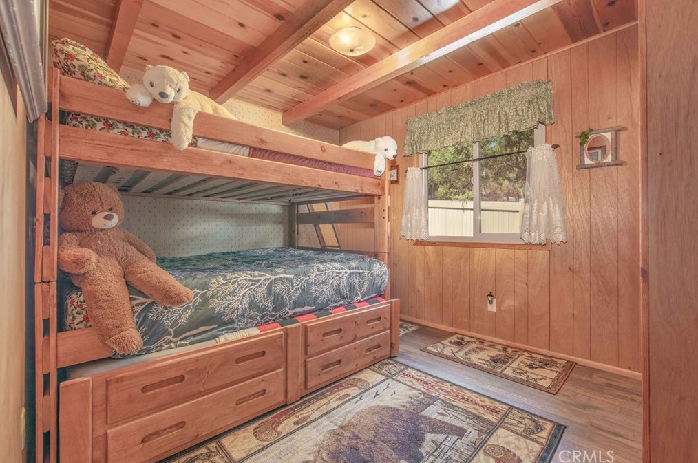 355 Cinderella Dr, Big Bear City CA  92314-9798 exterior