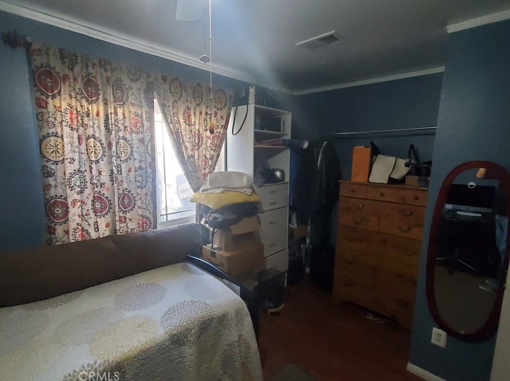 2404 College Ave, San Bernardino CA  92407-2464 exterior