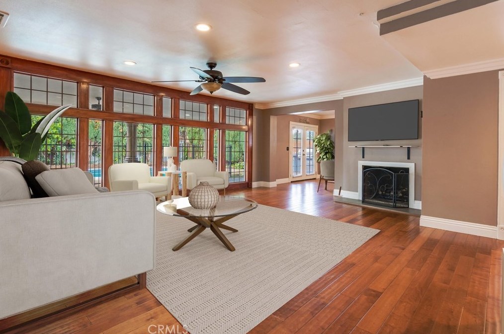 123 Elena Ave, Riverside CA  92507-1244 exterior