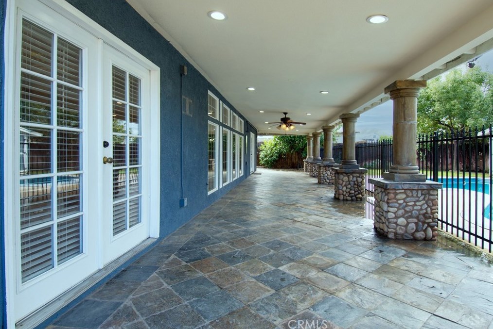 123 Elena Ave, Riverside CA  92507-1244 exterior