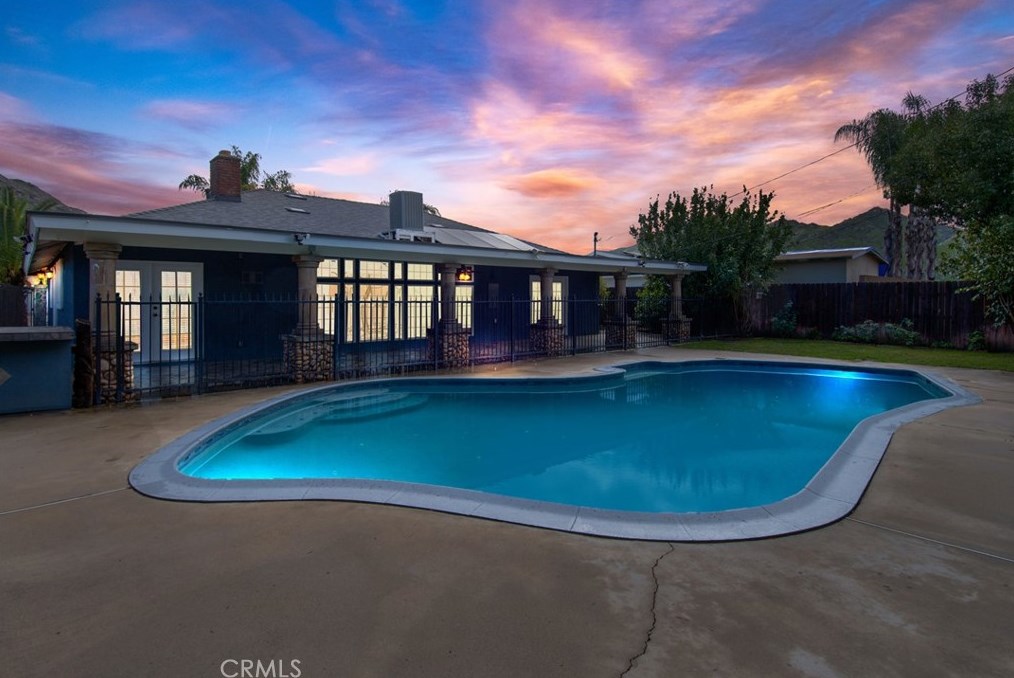 123 Elena Ave, Riverside CA  92507-1244 exterior