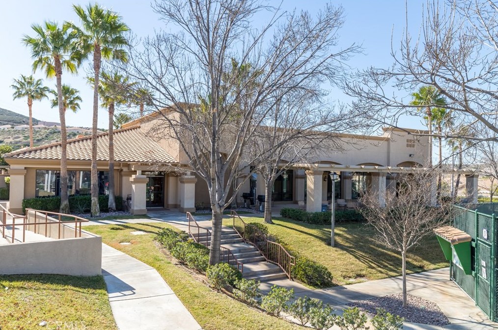 5060 Olympic Ave, Banning CA  92220-5172 exterior