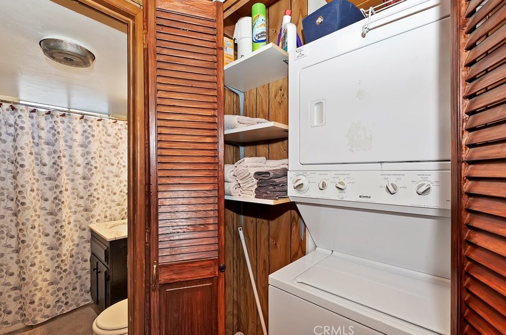 125 Mojave Blvd, Big Bear City CA  92314-9451 exterior