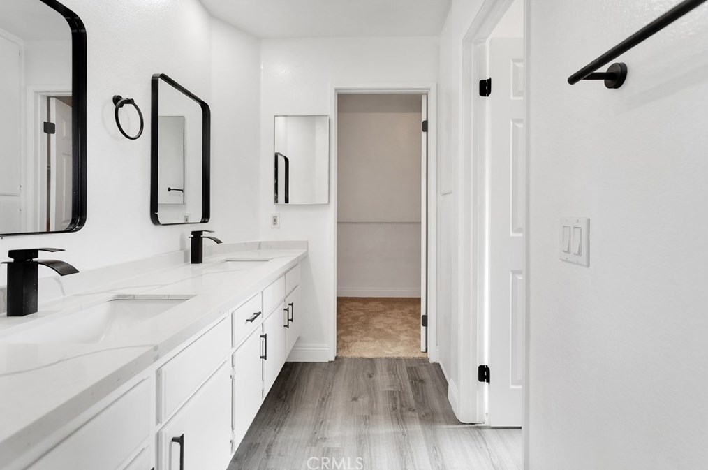 13531 Mica Ave, Victorville CA  92392-8825 exterior