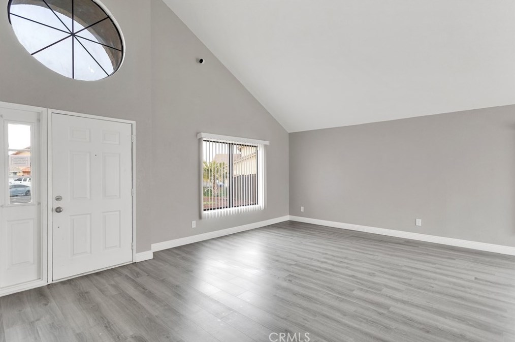 13531 Mica Ave, Victorville CA  92392-8825 exterior