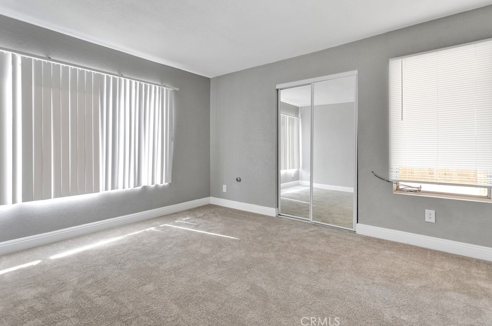 13531 Mica Ave, Victorville CA  92392-8825 exterior