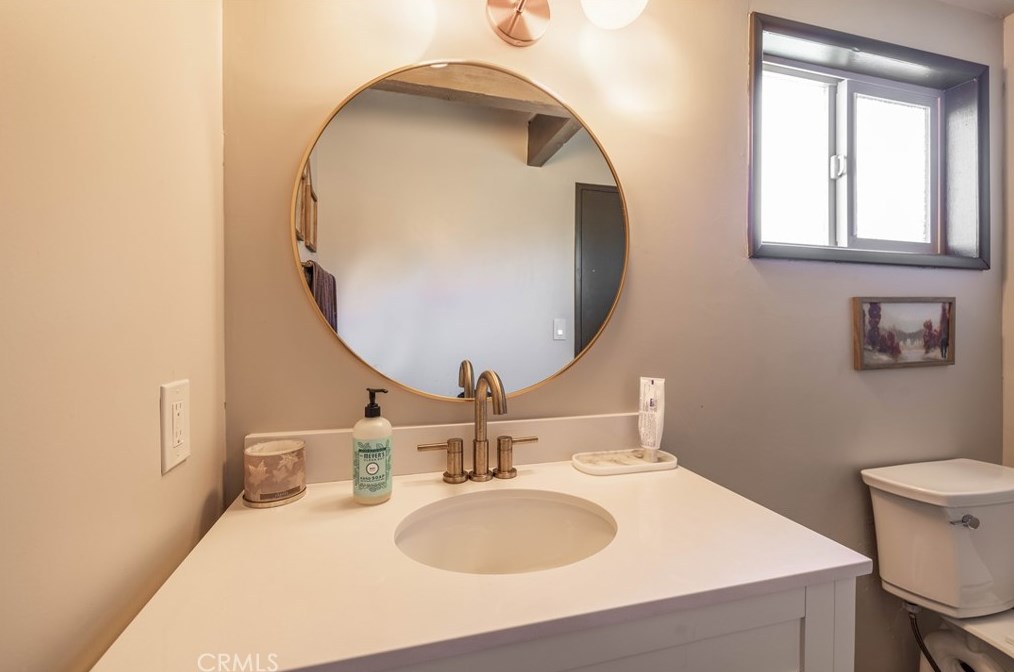 47125 Skyview Dr, Big Bear City CA  92314-9035 exterior