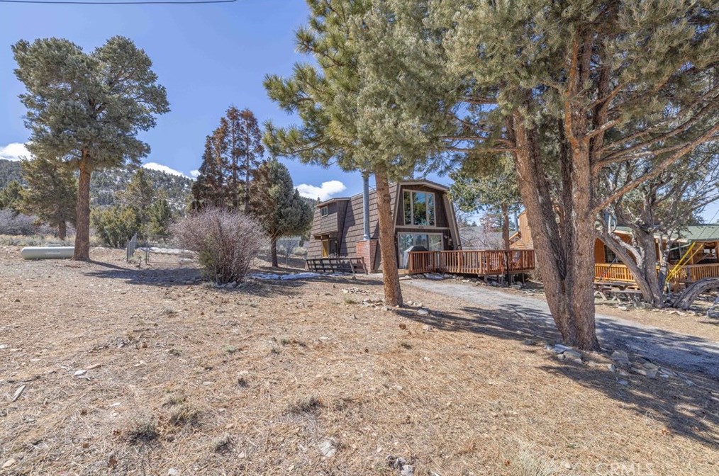 47125 Skyview Dr, Big Bear City CA  92314-9035 exterior