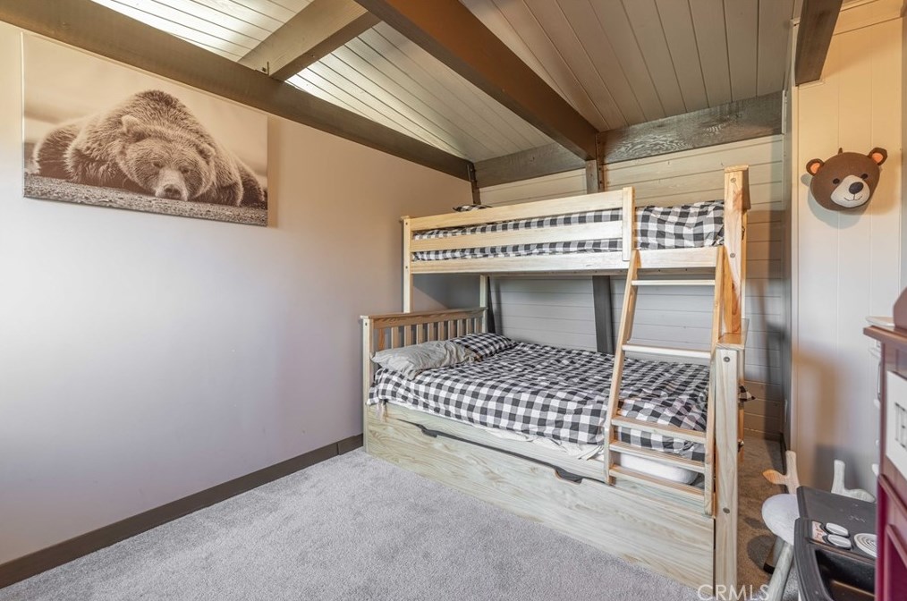 47125 Skyview Dr, Big Bear City CA  92314-9035 exterior