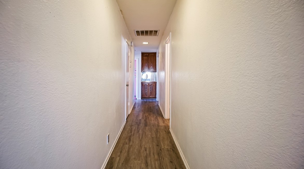 11810 Jamacha Rd, Apple Valley CA  92308-7607 exterior