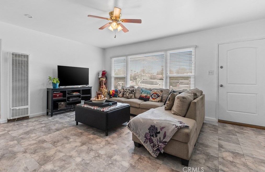 7434 Freda Ave, Riverside CA  92504-4510 exterior
