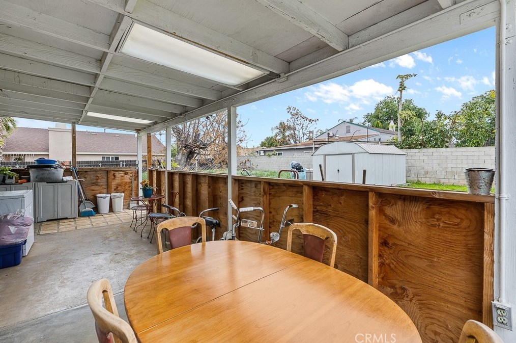 7434 Freda Ave, Riverside CA  92504-4510 exterior