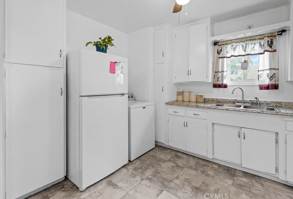 7434 Freda Ave, Riverside CA  92504-4510 exterior
