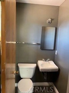 21399 Ottawa Rd, Apple Valley CA  92308-6424 exterior