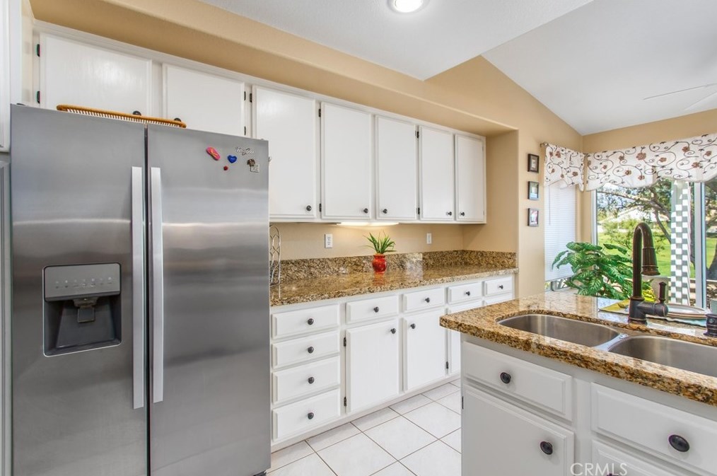 1458 Allin Ln, Banning CA  92220-6449 exterior