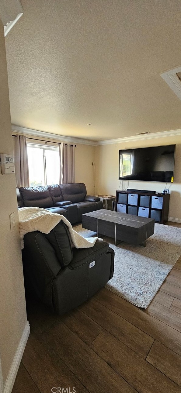 15419 Coleen St, Fontana CA  92337-8992 exterior