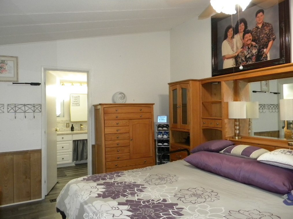 1404 Medallion St, Redlands CA  92374-2665 exterior