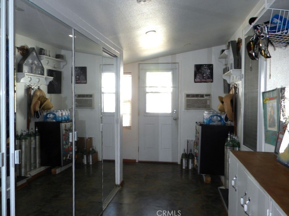 1404 Medallion St, Redlands CA  92374-2665 exterior