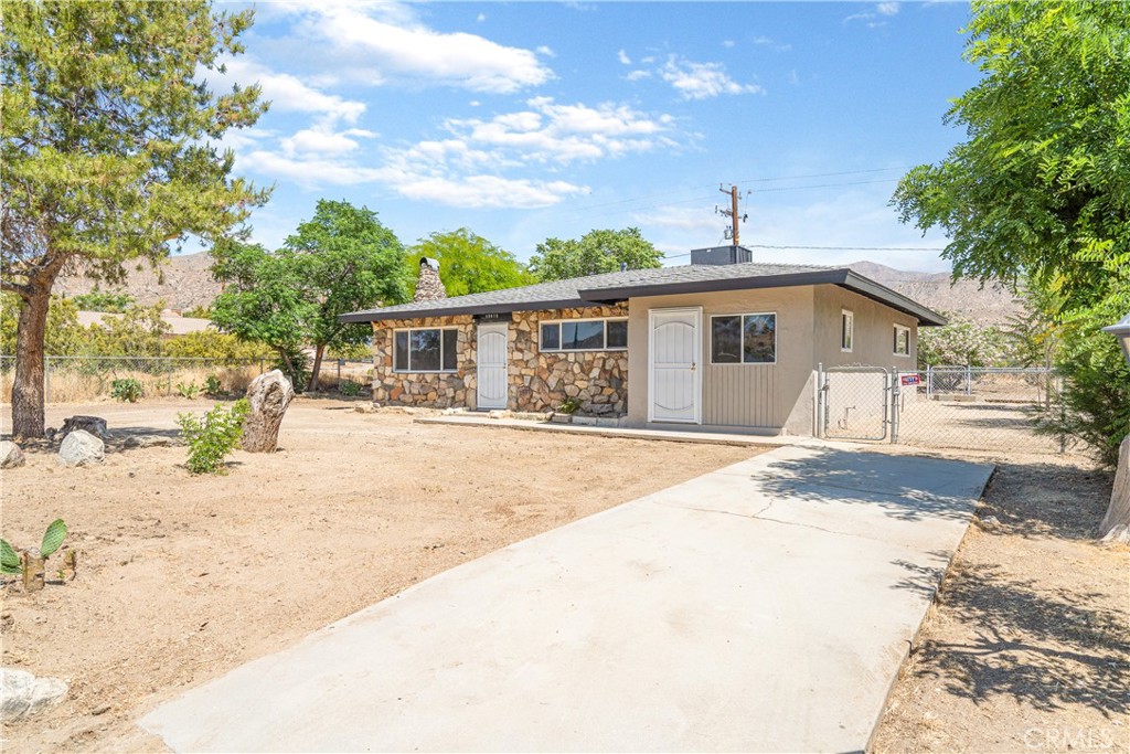49610 Paradise Ave, Morongo Valley, CA 92256 MLS EV24067731